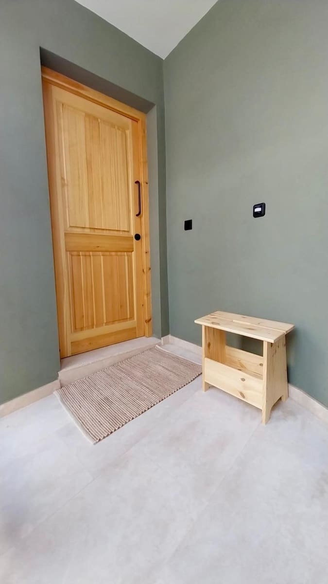 2 quarto Apartamento para arrendar em Guardamar del Segura - 1 000 € (Ref: 9922389)