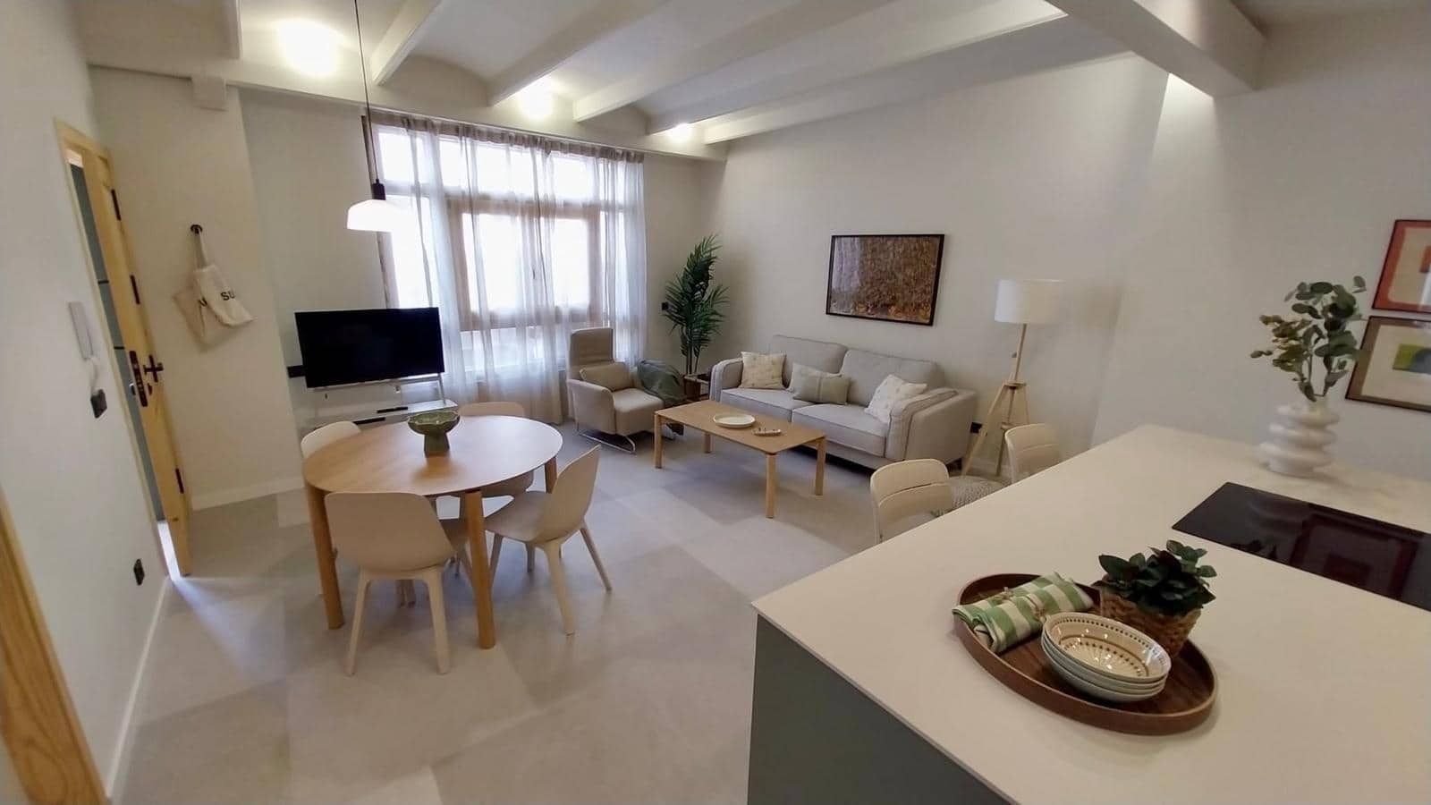 2 quarto Apartamento para arrendar em Guardamar del Segura - 1 000 € (Ref: 9922389)