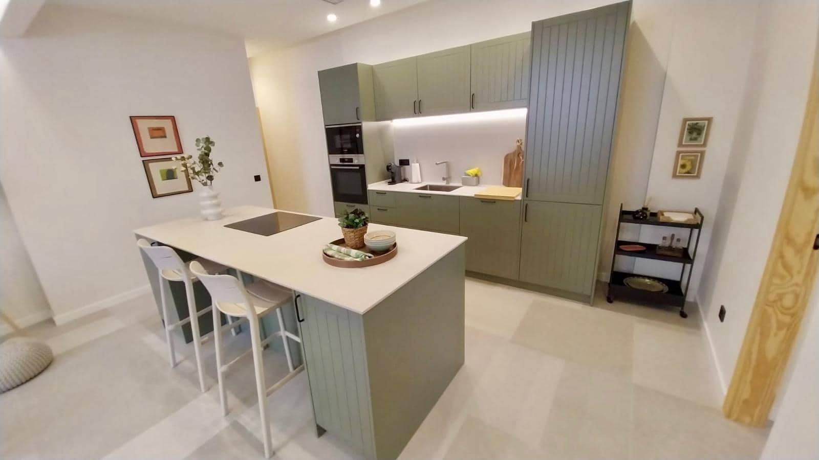 2 quarto Apartamento para arrendar em Guardamar del Segura - 1 000 € (Ref: 9922389)