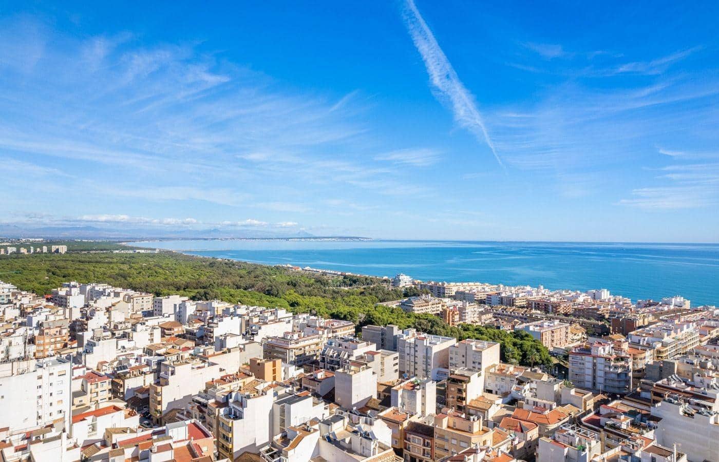 2 quarto Apartamento para arrendar em Guardamar del Segura - 1 000 € (Ref: 9922389)