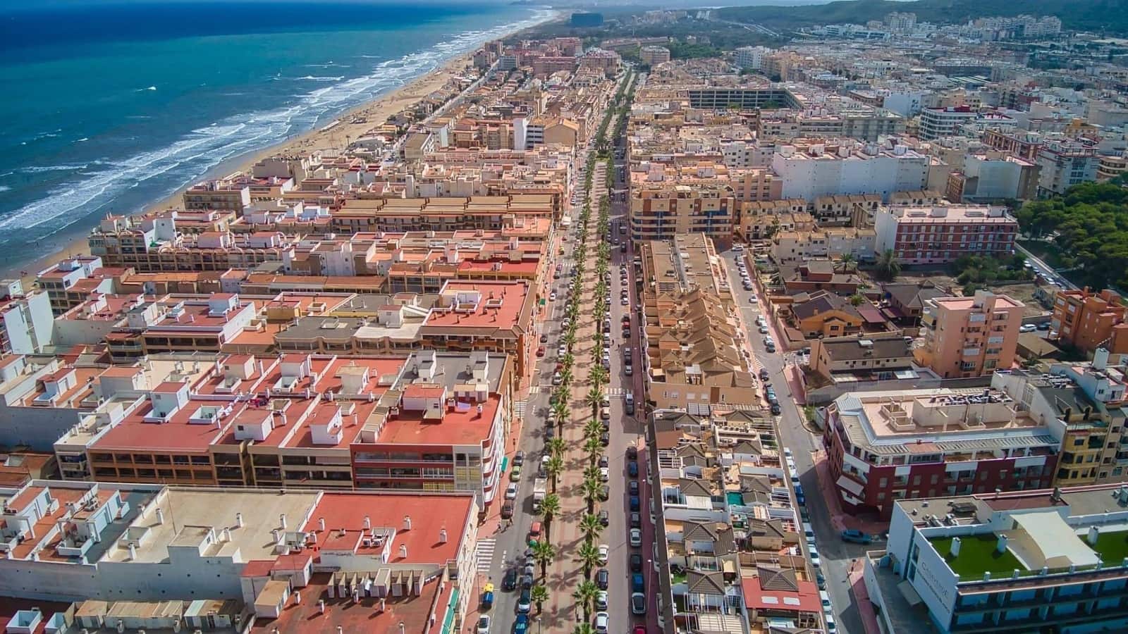 2 quarto Apartamento para arrendar em Guardamar del Segura - 1 000 € (Ref: 9922389)