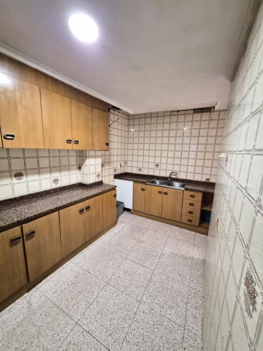 3 soverom Hus til salgs i Guardamar del Segura med garasje - € 244 000 (Ref: 9927513)