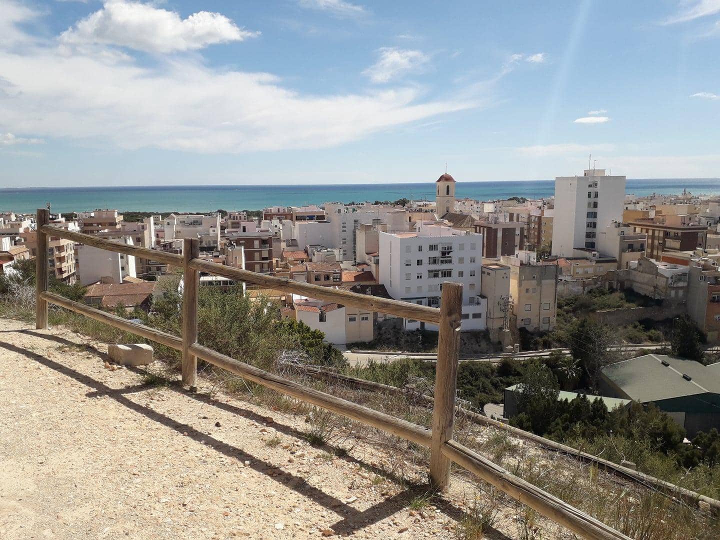 3 soverom Hus til salgs i Guardamar del Segura med garasje - € 244 000 (Ref: 9927513)