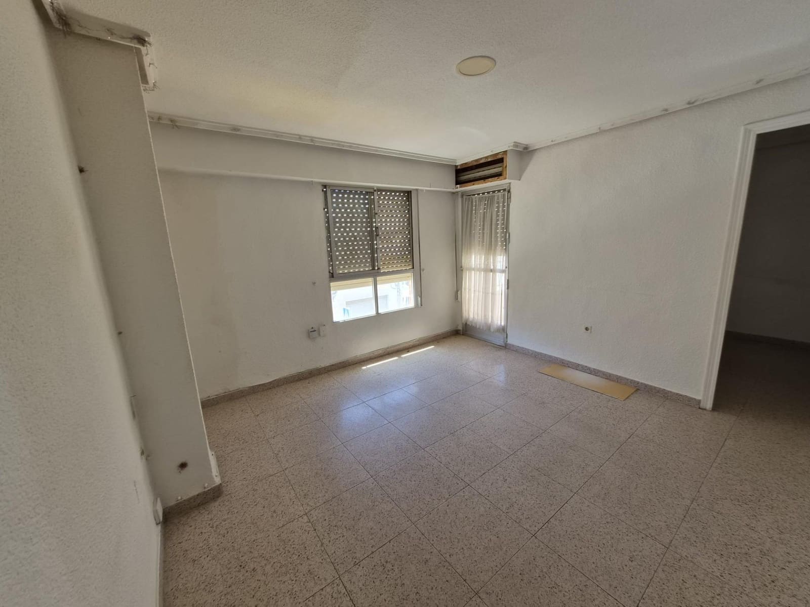 3 soverom Hus til salgs i Guardamar del Segura med garasje - € 244 000 (Ref: 9927513)