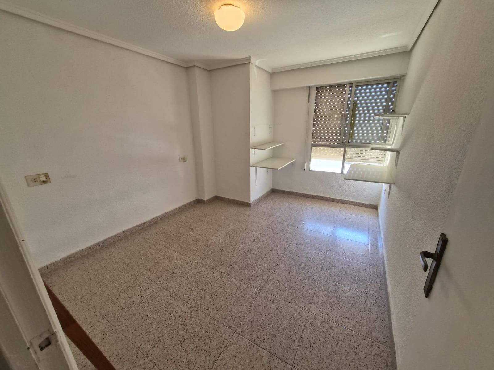 3 soverom Hus til salgs i Guardamar del Segura med garasje - € 244 000 (Ref: 9927513)