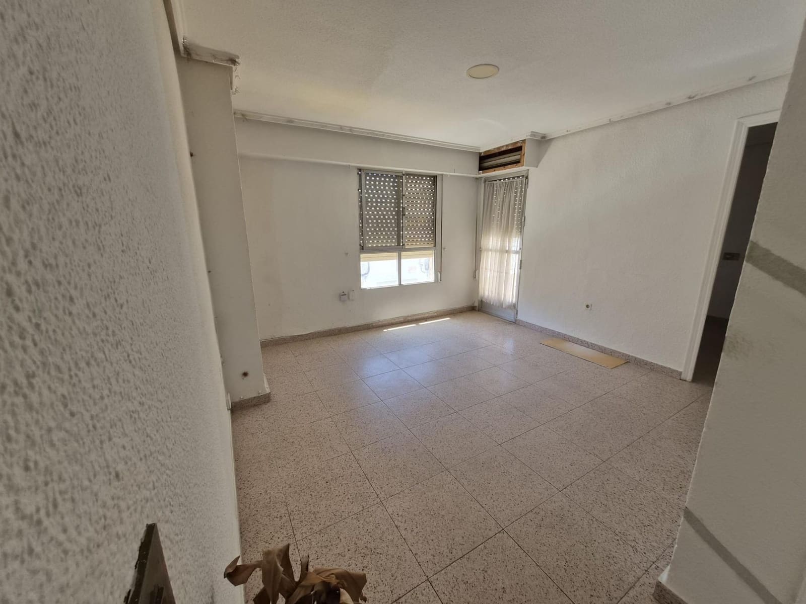 3 soverom Hus til salgs i Guardamar del Segura med garasje - € 244 000 (Ref: 9927513)