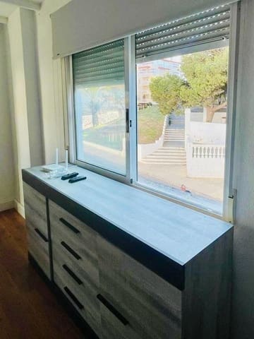 2 soverom Leilighet til leie i Guardamar del Segura med garasje - € 700 (Ref: 9934291)