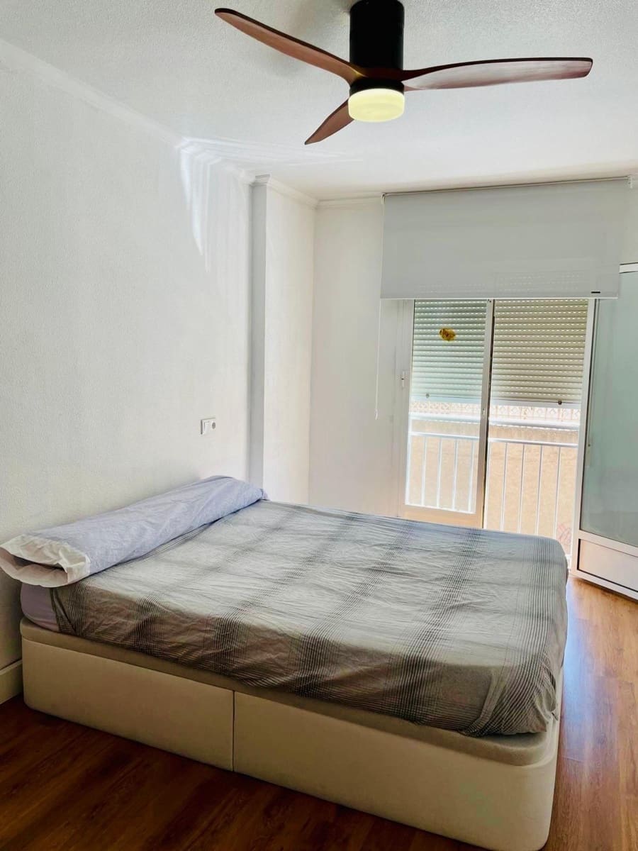 2 soverom Leilighet til leie i Guardamar del Segura med garasje - € 700 (Ref: 9934291)