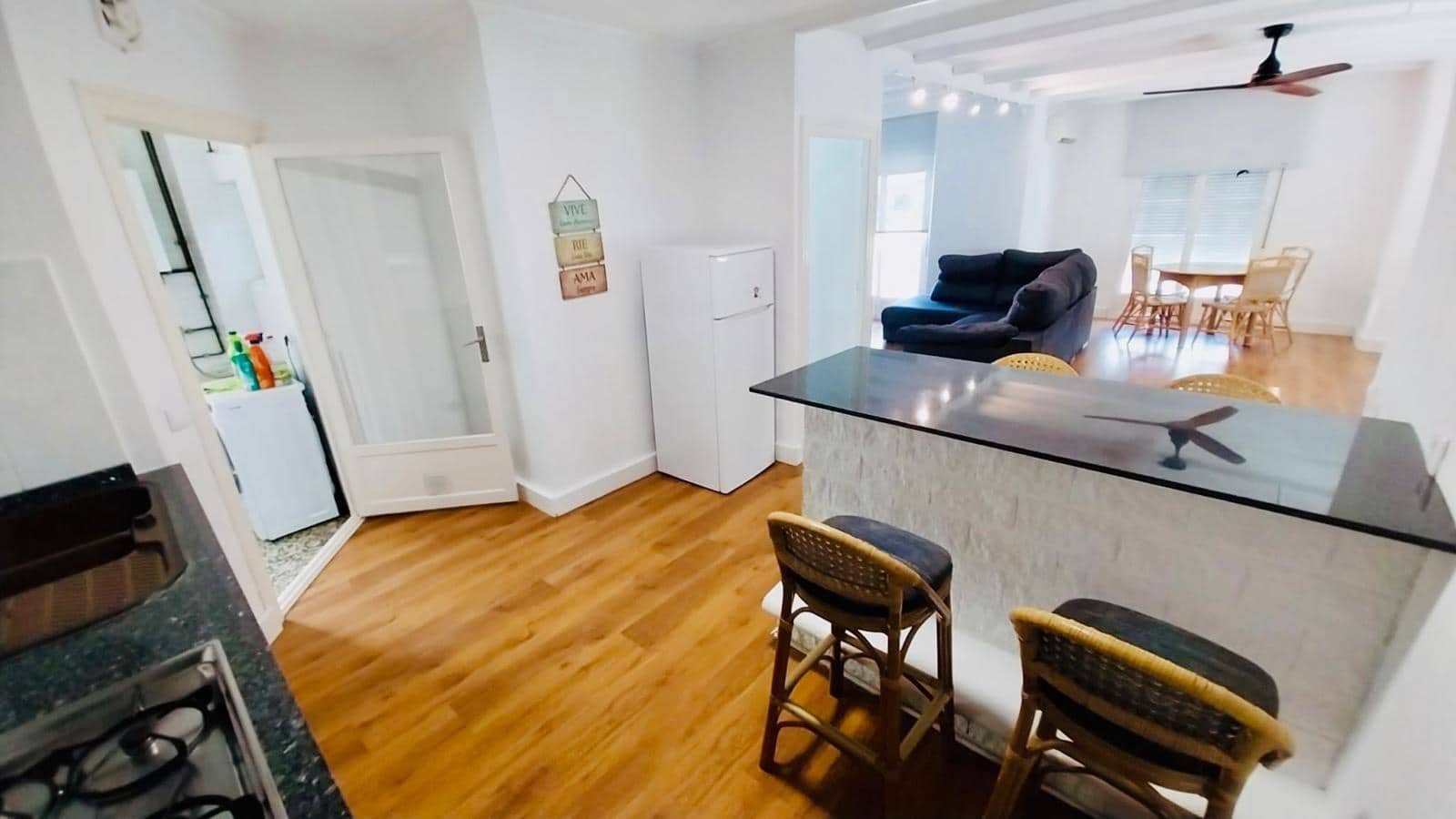 2 bedroom Apartment for rent in Guardamar del Segura with garage - € 750 (Ref: 9934291)