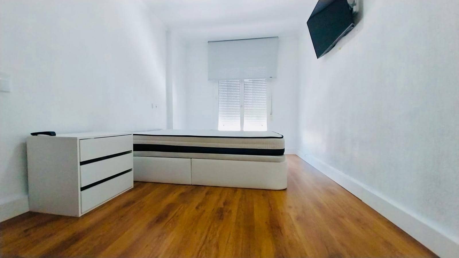 2 bedroom Apartment for rent in Guardamar del Segura with garage - € 750 (Ref: 9934291)