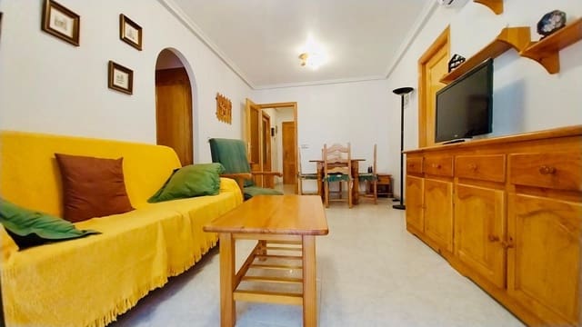 3 soverom Leilighet til leie i Guardamar del Segura med svømmebasseng - € 900 (Ref: 9990792)