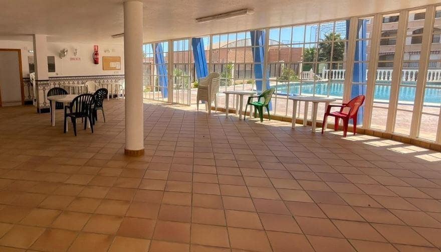 3 soverom Leilighet til leie i Guardamar del Segura med svømmebasseng - € 900 (Ref: 9990792)