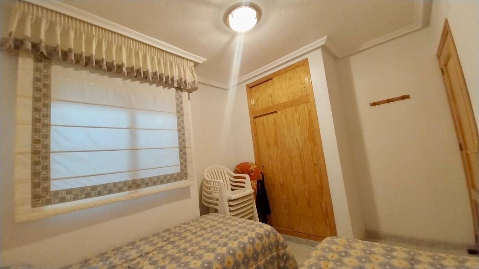 3 soverom Leilighet til leie i Guardamar del Segura med svømmebasseng - € 900 (Ref: 9990792)