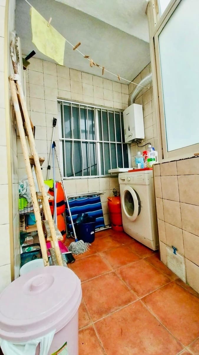 4 sypialnia Apartament na sprzedaż w Guardamar del Segura - 245 990 € (Ref: 9998879)