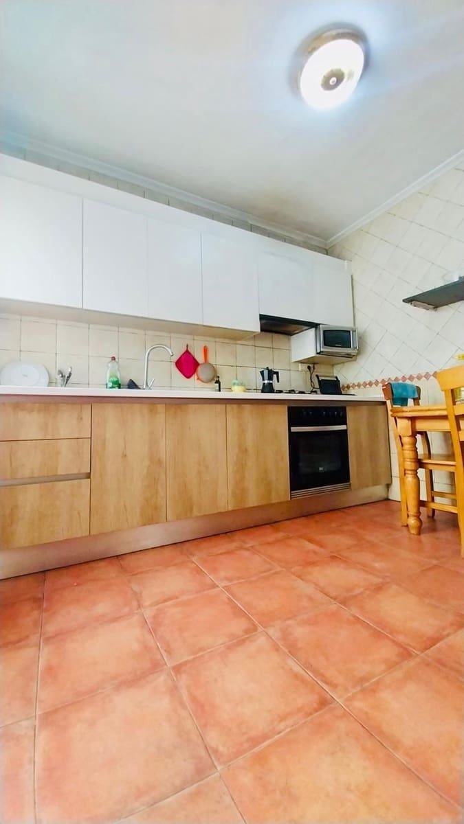 4 sypialnia Apartament na sprzedaż w Guardamar del Segura - 245 990 € (Ref: 9998879)