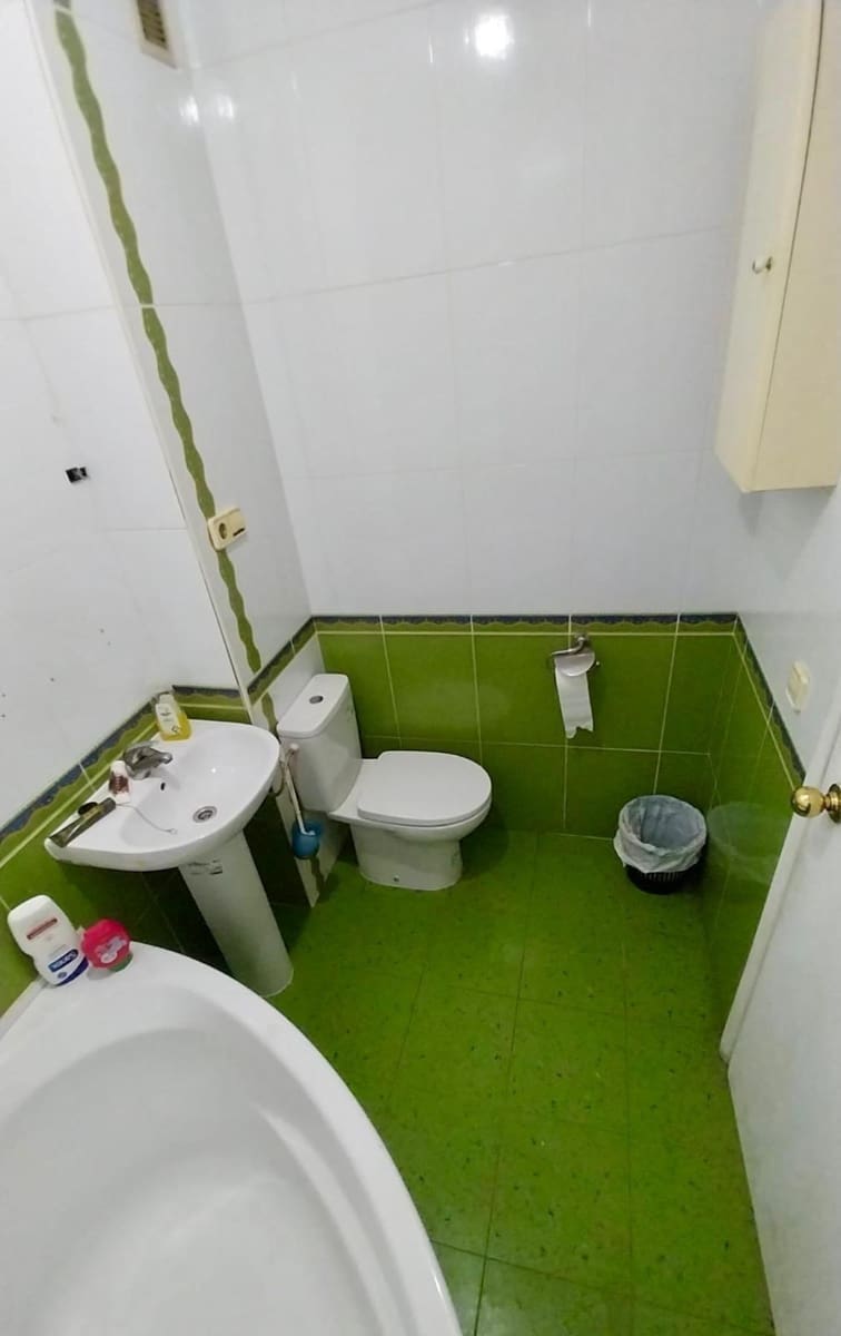 4 sypialnia Apartament na sprzedaż w Guardamar del Segura - 245 990 € (Ref: 9998879)