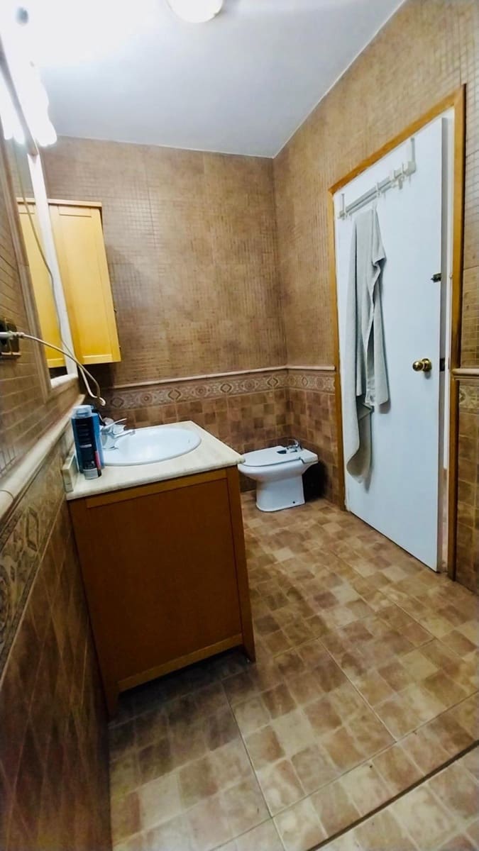 4 sypialnia Apartament na sprzedaż w Guardamar del Segura - 245 990 € (Ref: 9998879)