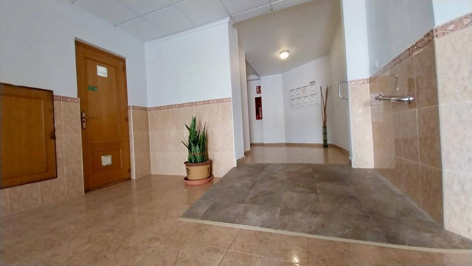 4 sypialnia Apartament na sprzedaż w Guardamar del Segura - 245 990 € (Ref: 9998879)