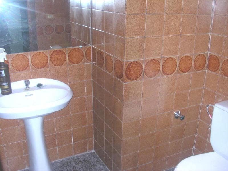 Office for rent in Castello de la Plana - € 650 (Ref: 9841094)