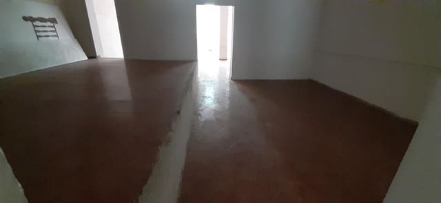Commercieel te huur in Centro, Castelló de la Plana - € 500 (Ref: 9841095)