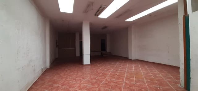 Commercieel te huur in Centro, Castelló de la Plana - € 500 (Ref: 9841095)