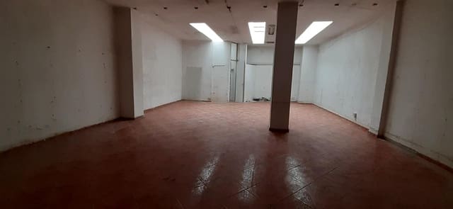 Commercieel te huur in Centro, Castelló de la Plana - € 500 (Ref: 9841095)