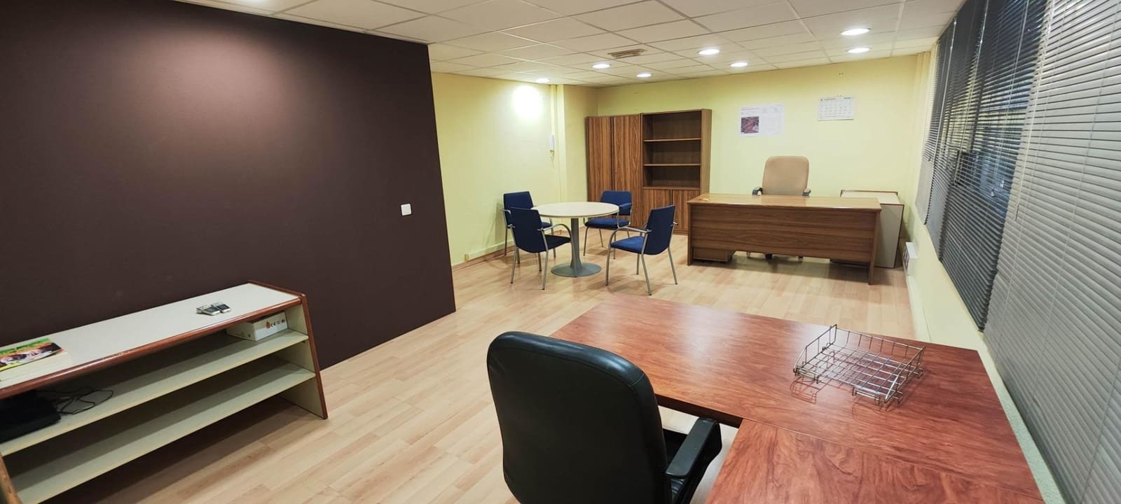 Office for rent in Castello de la Plana - € 400 (Ref: 9841099)