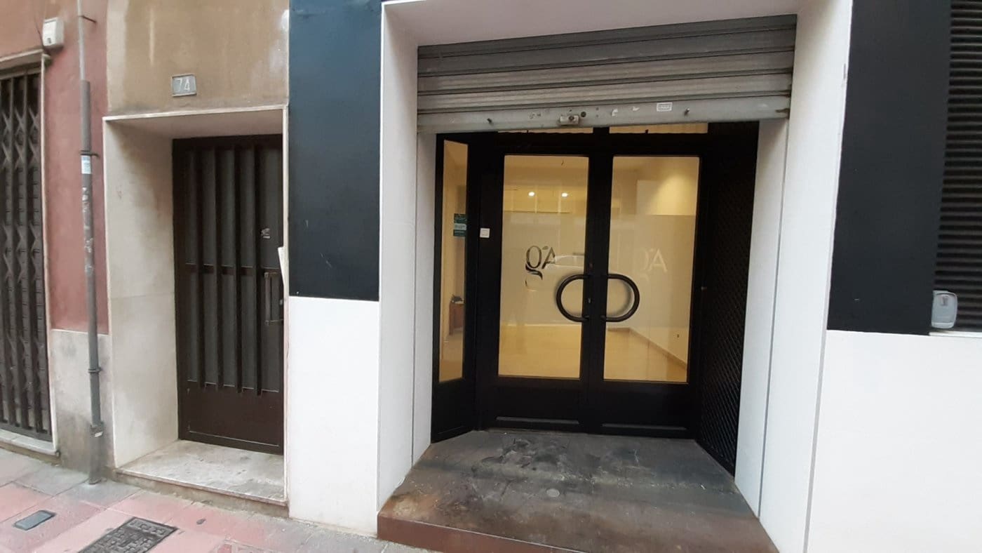 Commercial for sale in Castello de la Plana - € 84,000 (Ref: 9841103)