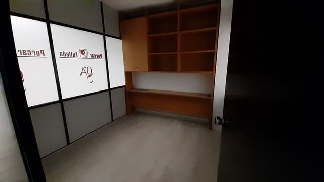 Erhverv til salg i Castelló de la Plana - € 84.000 (Ref: 9841103)