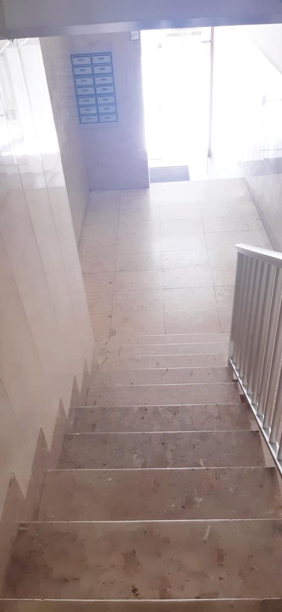 Kontor til salg i Castello de la Plana - € 50.000 (Ref: 9841104)