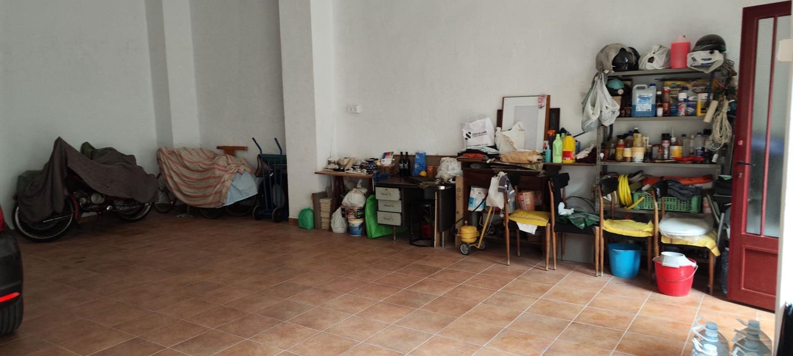 Gewerbe zu vermieten in Castello de la Plana mit Garage - 800 € (Ref: 9841105)