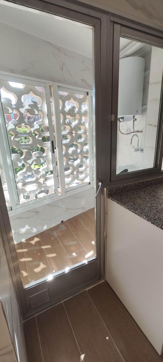 3 bedroom Flat for rent in Castello de la Plana - € 1,200 (Ref: 9841106)