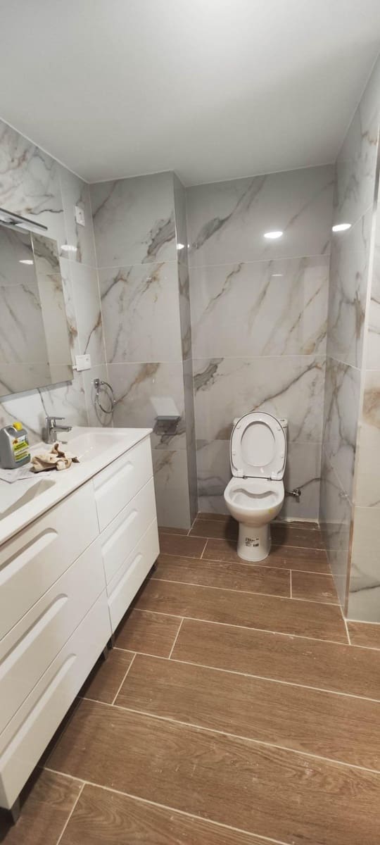 3 bedroom Flat for rent in Castello de la Plana - € 1,200 (Ref: 9841106)