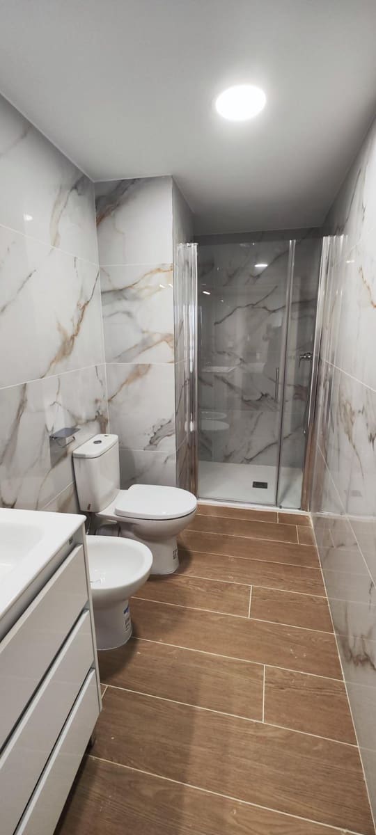 3 bedroom Flat for rent in Castello de la Plana - € 1,200 (Ref: 9841106)