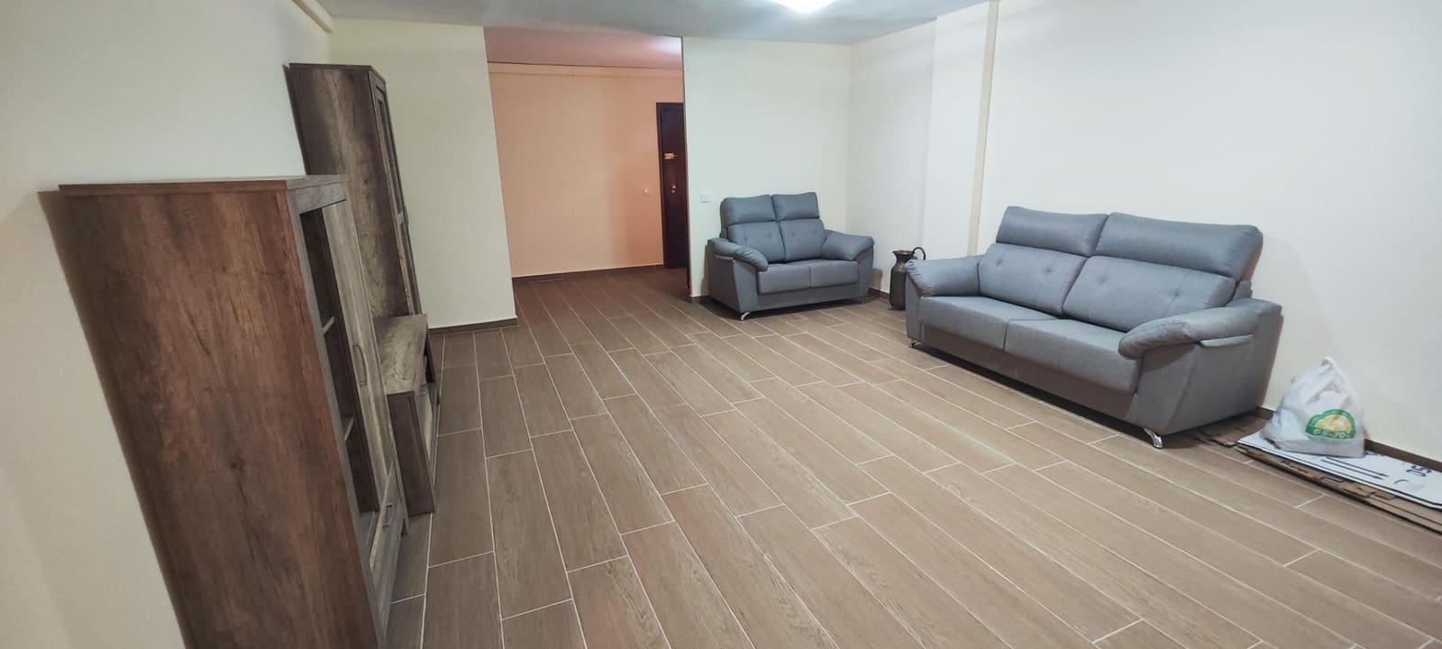 3 bedroom Flat for rent in Castello de la Plana - € 1,200 (Ref: 9841106)
