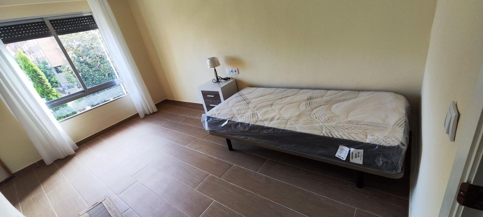 3 bedroom Flat for rent in Castello de la Plana - € 1,200 (Ref: 9841106)