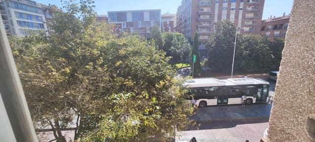 3 bedroom Flat for rent in Centro, Castelló de la Plana - € 1,200 (Ref: 9841106)