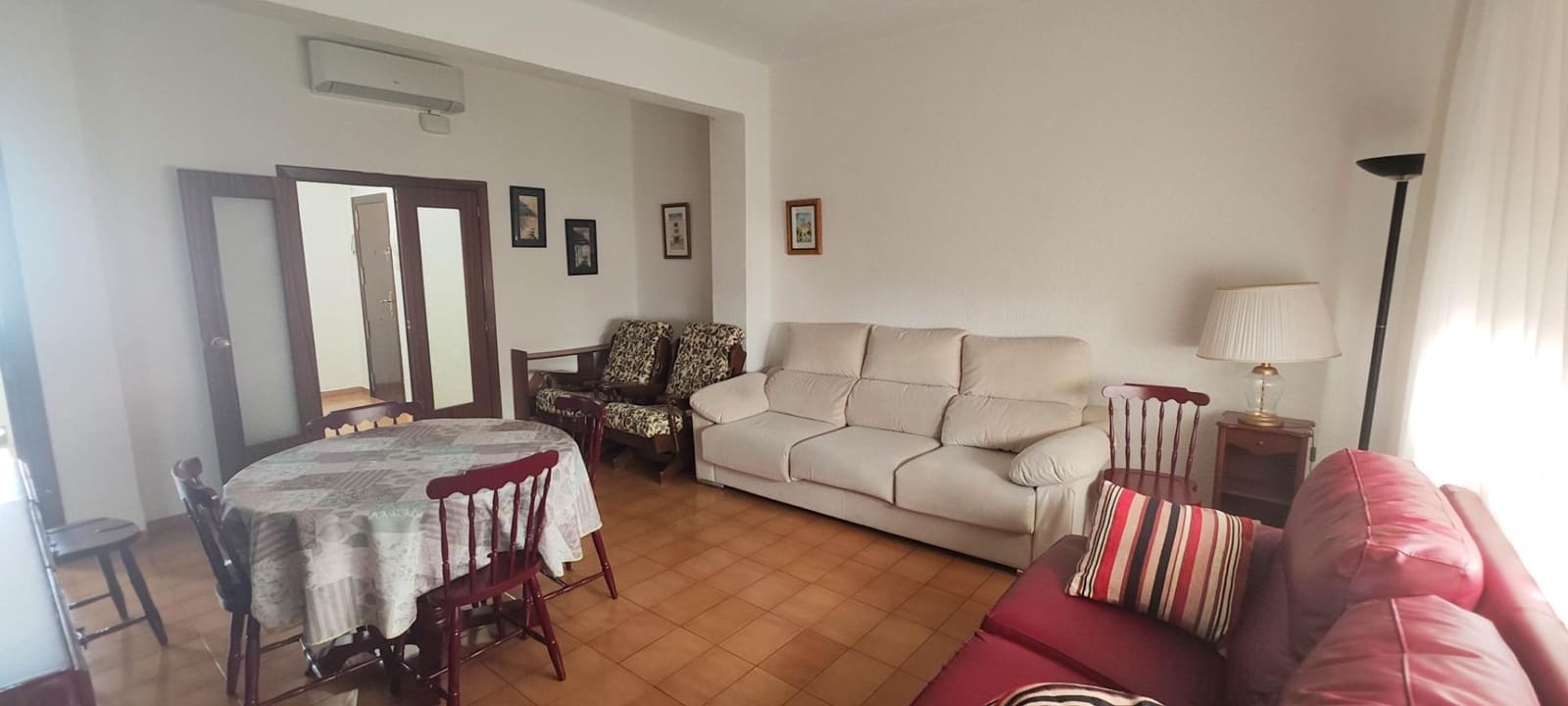4 bedroom Flat for sale in Castello de la Plana - € 150,000 (Ref: 9841107)