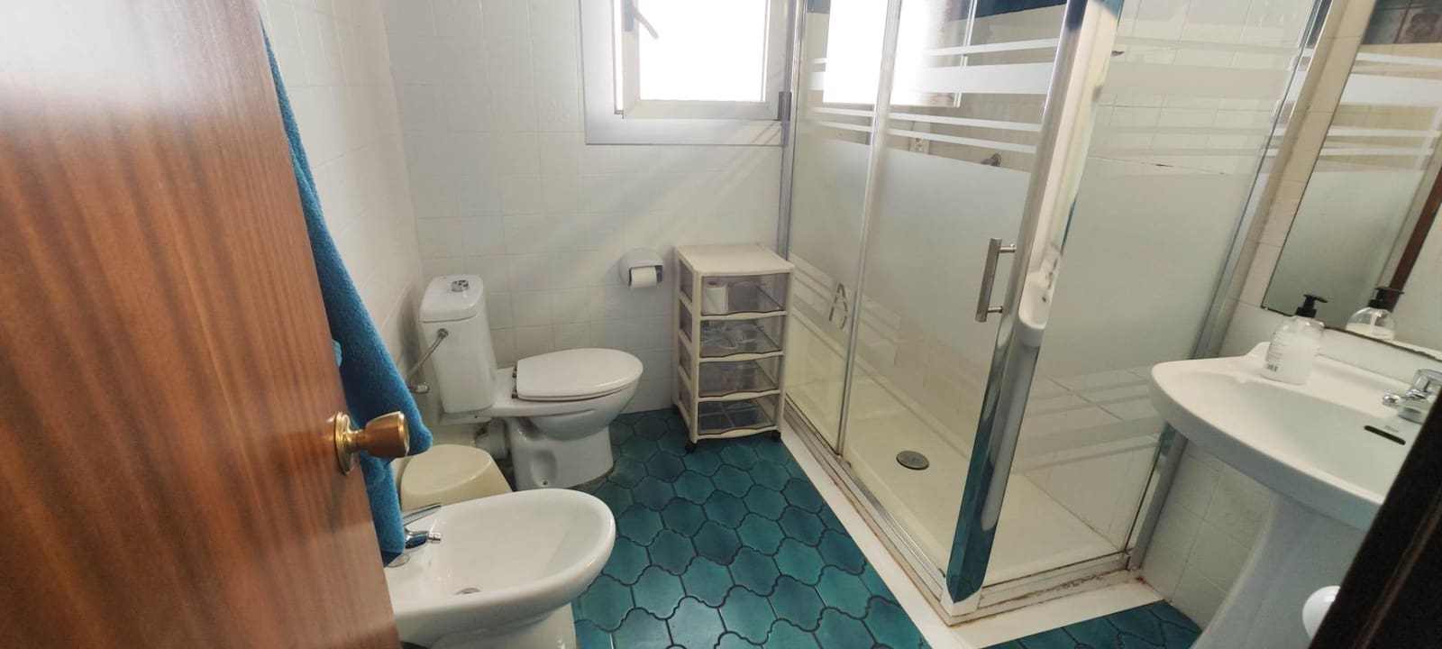 4 bedroom Flat for sale in Castello de la Plana - € 150,000 (Ref: 9841107)