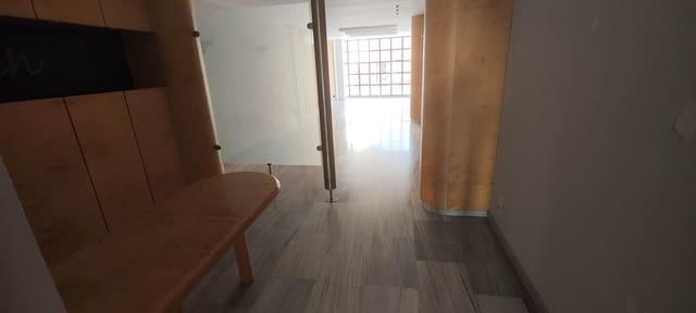 Kantoor te huur in Centro, Castelló de la Plana - € 475 (Ref: 9841108)