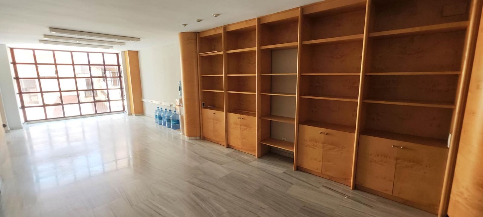 Office for rent in Castello de la Plana - € 475 (Ref: 9841108)