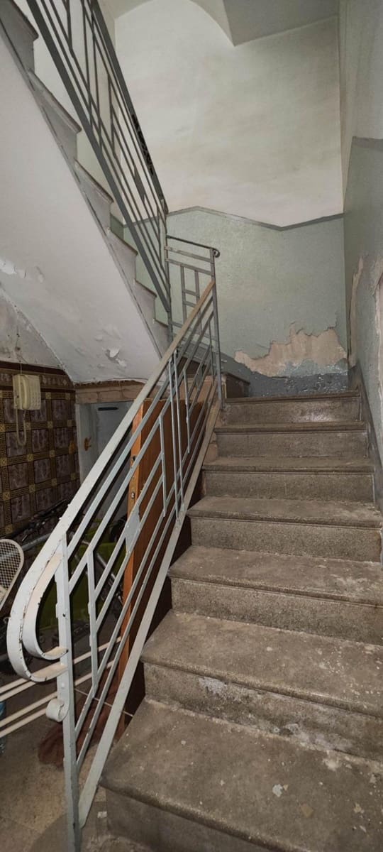 3 bedroom Townhouse for sale in Castello de la Plana - € 95,000 (Ref: 9841109)