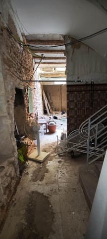 3 soveværelse Byhus til salg i Centro, Castelló de la Plana - € 95.000 (Ref: 9841109)