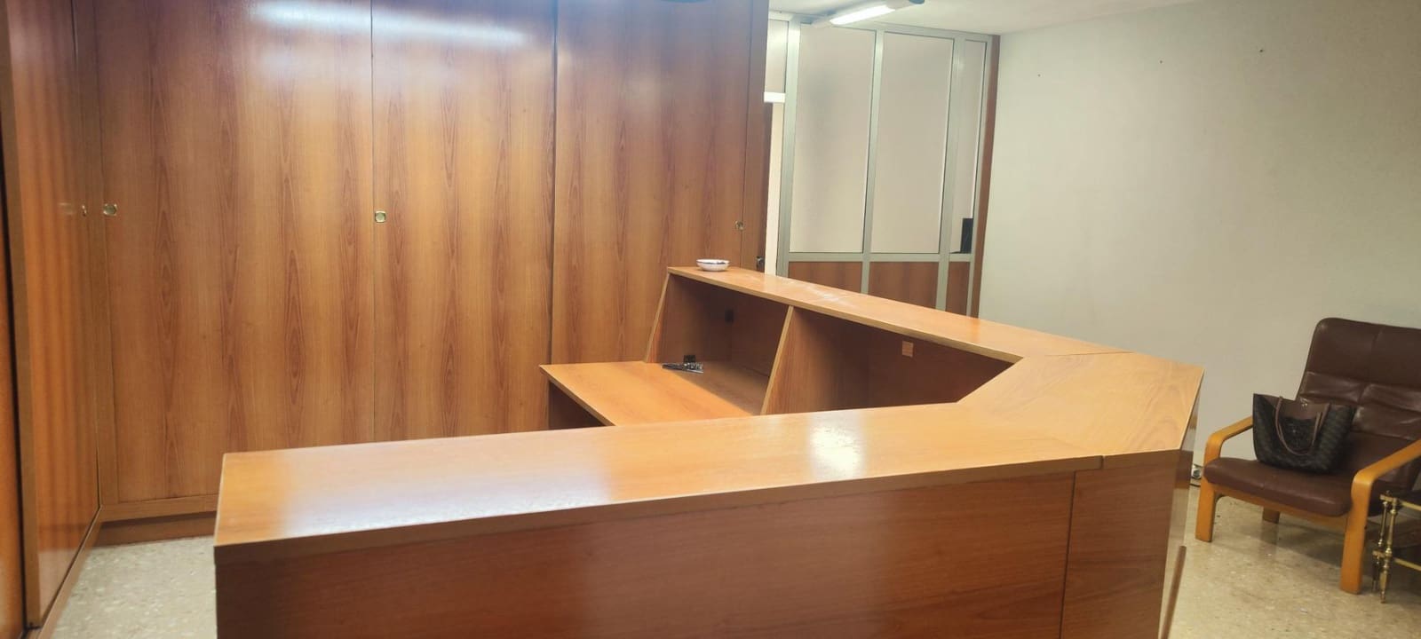 3 soveværelse Kontor til salg i Castello de la Plana - € 110.000 (Ref: 9841110)