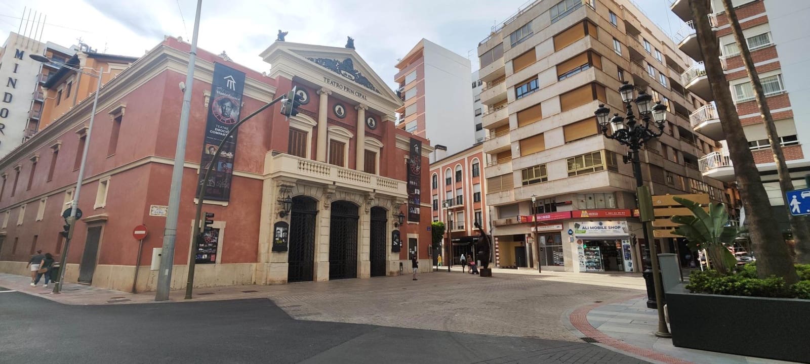3 soveværelse Kontor til salg i Castello de la Plana - € 110.000 (Ref: 9841110)
