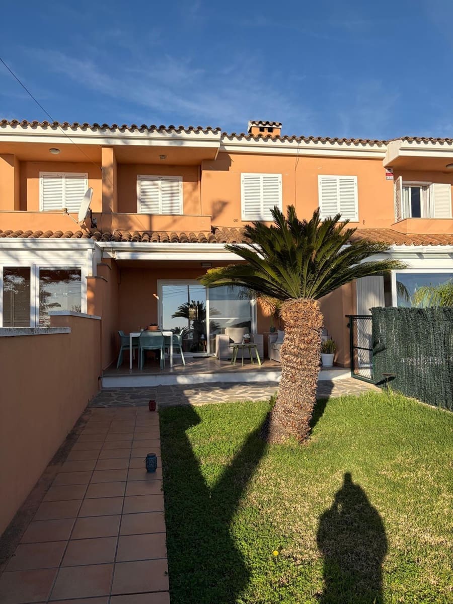 3 bedroom Townhouse for sale in Almassora / Almazora - € 330,000 (Ref: 9841113)