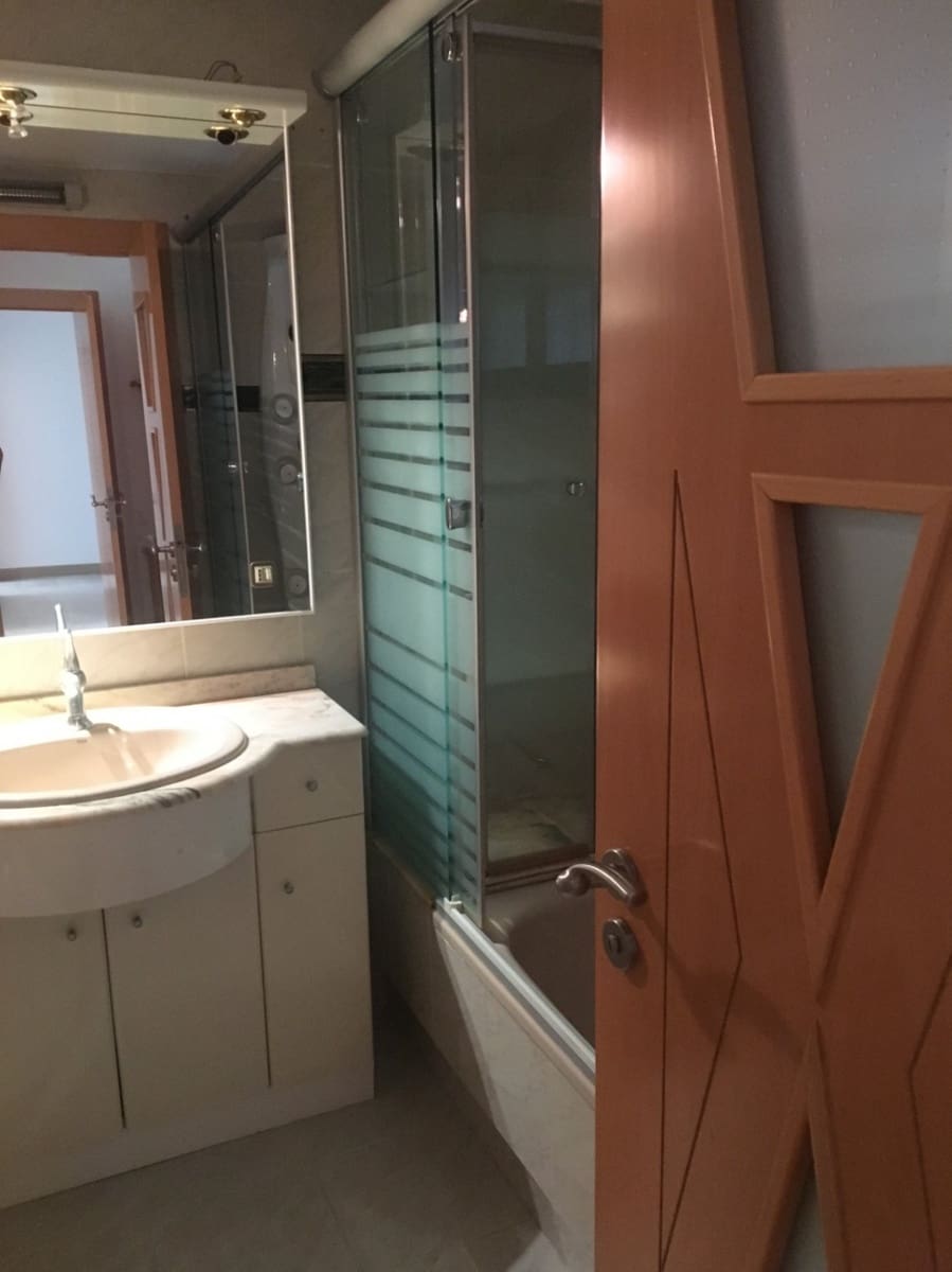 4 bedroom Flat for sale in Castello de la Plana - € 310,000 (Ref: 9841114)