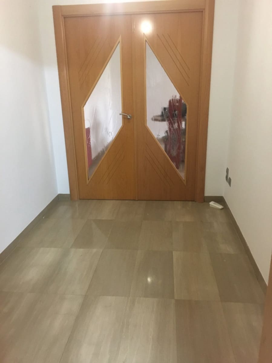 4 bedroom Flat for sale in Castello de la Plana - € 310,000 (Ref: 9841114)