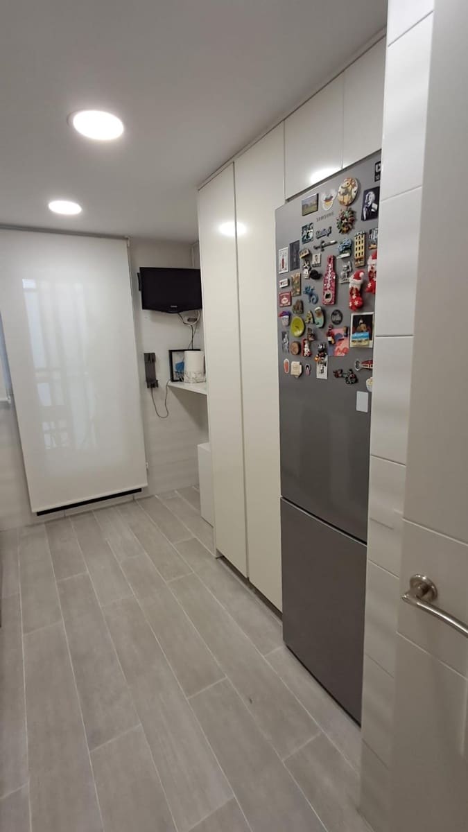 3 bedroom Flat for sale in Castello de la Plana - € 290,000 (Ref: 9841118)