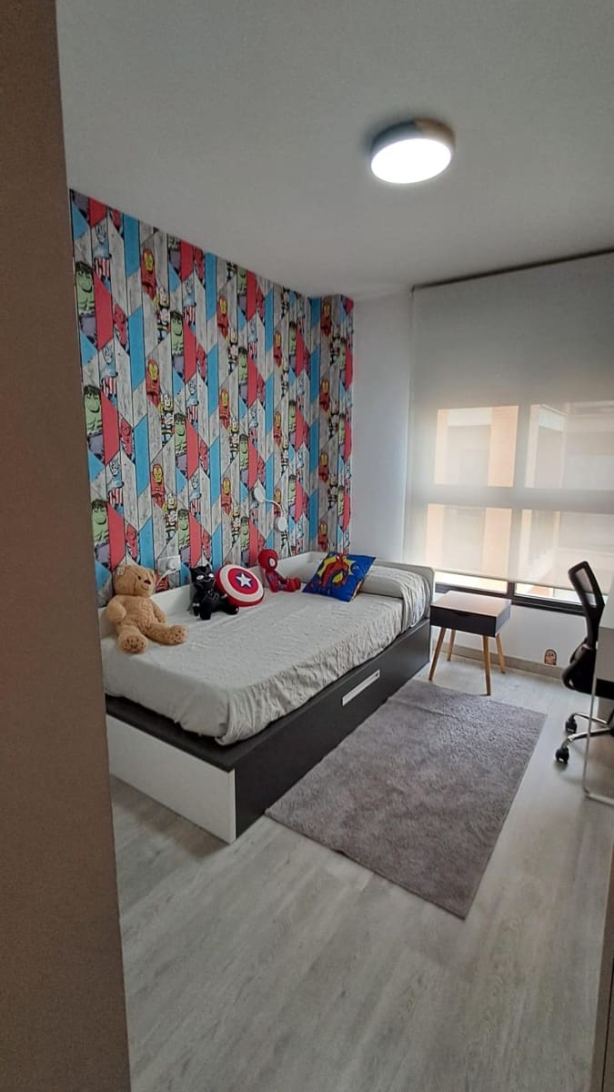 3 bedroom Flat for sale in Castello de la Plana - € 290,000 (Ref: 9841118)